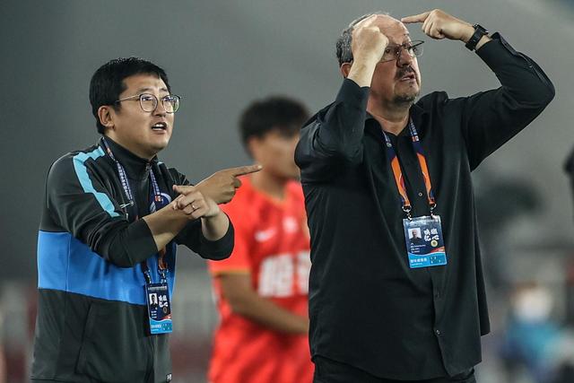 周琦：很激动加盟广东 新赛季全力冲击总冠军