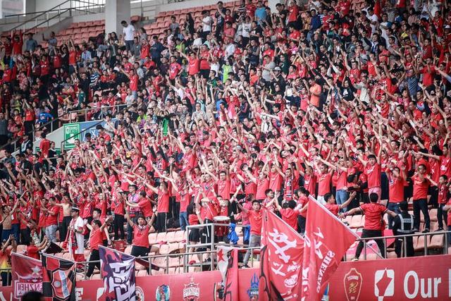 格林37+9+7火箭险胜雷霆10连胜 公牛胜步行者